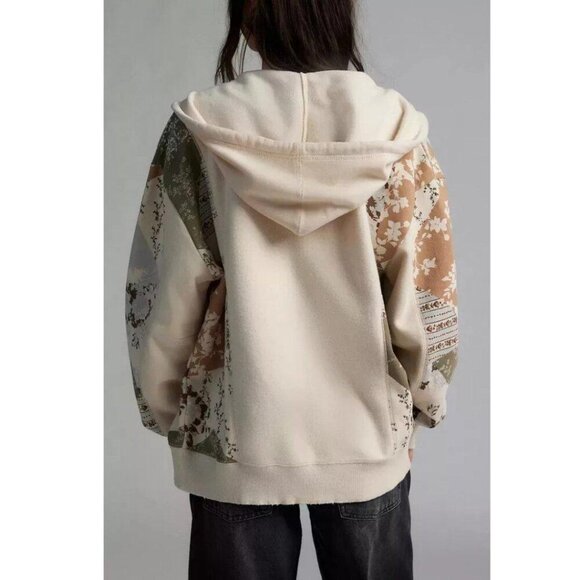 Kimchi Blue Urban Outfitters Camilla Star Applique Hoodie Sweatshirt L - Picture 4 of 15